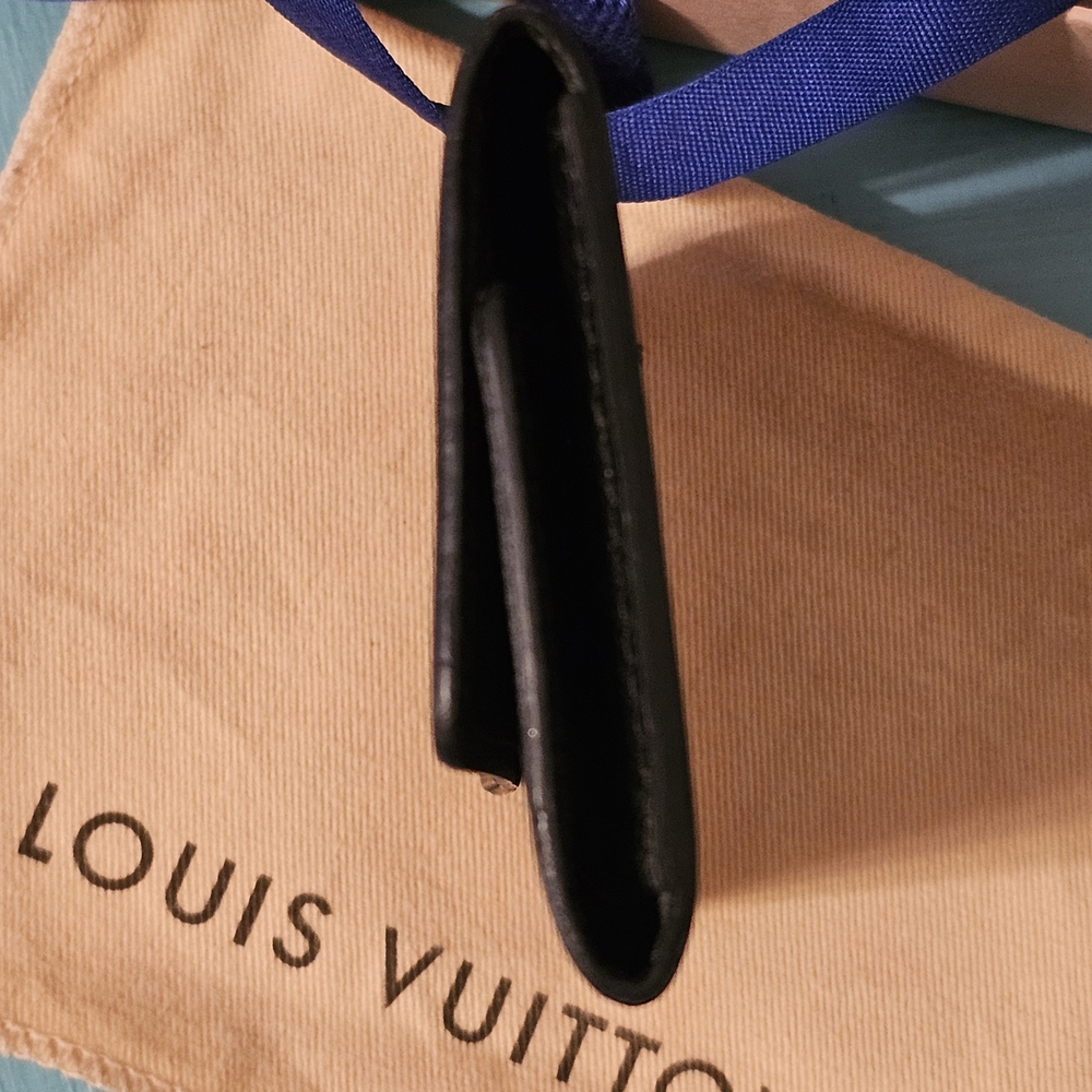 Louis Vuitton Black Damier Canvas 6 Key Holder - Picture 5 of 10
